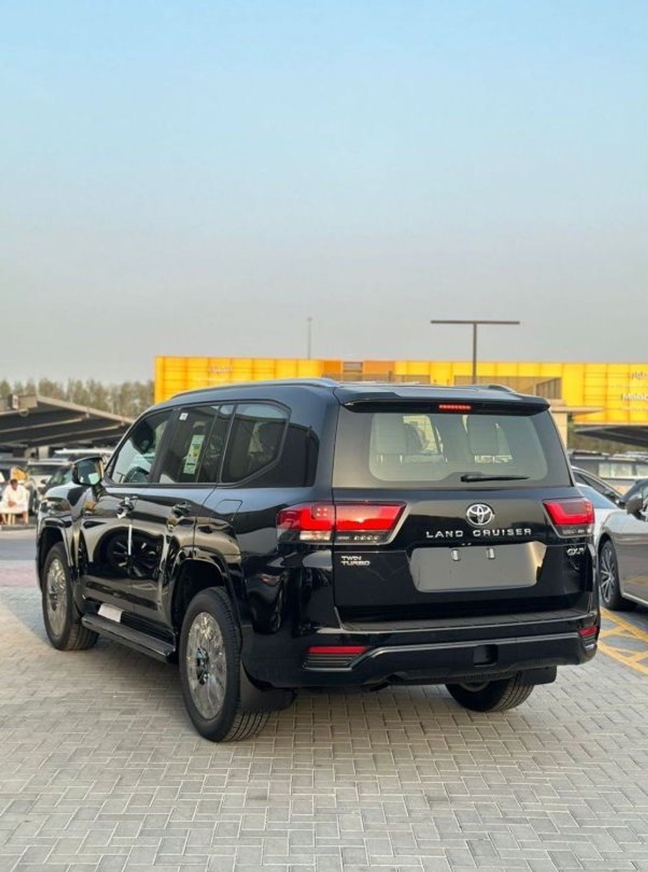 Toyota Land Cruiser TOYOTA LAND CRUISER GX-R PETROL 3.5L TWIN TURBO | Fully Automatic | GCC |BRAND NEW