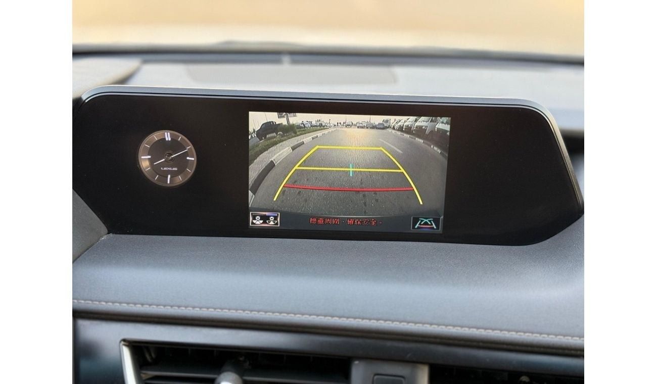 Lexus UX250h LEXUS UX250 Hybrid Premium