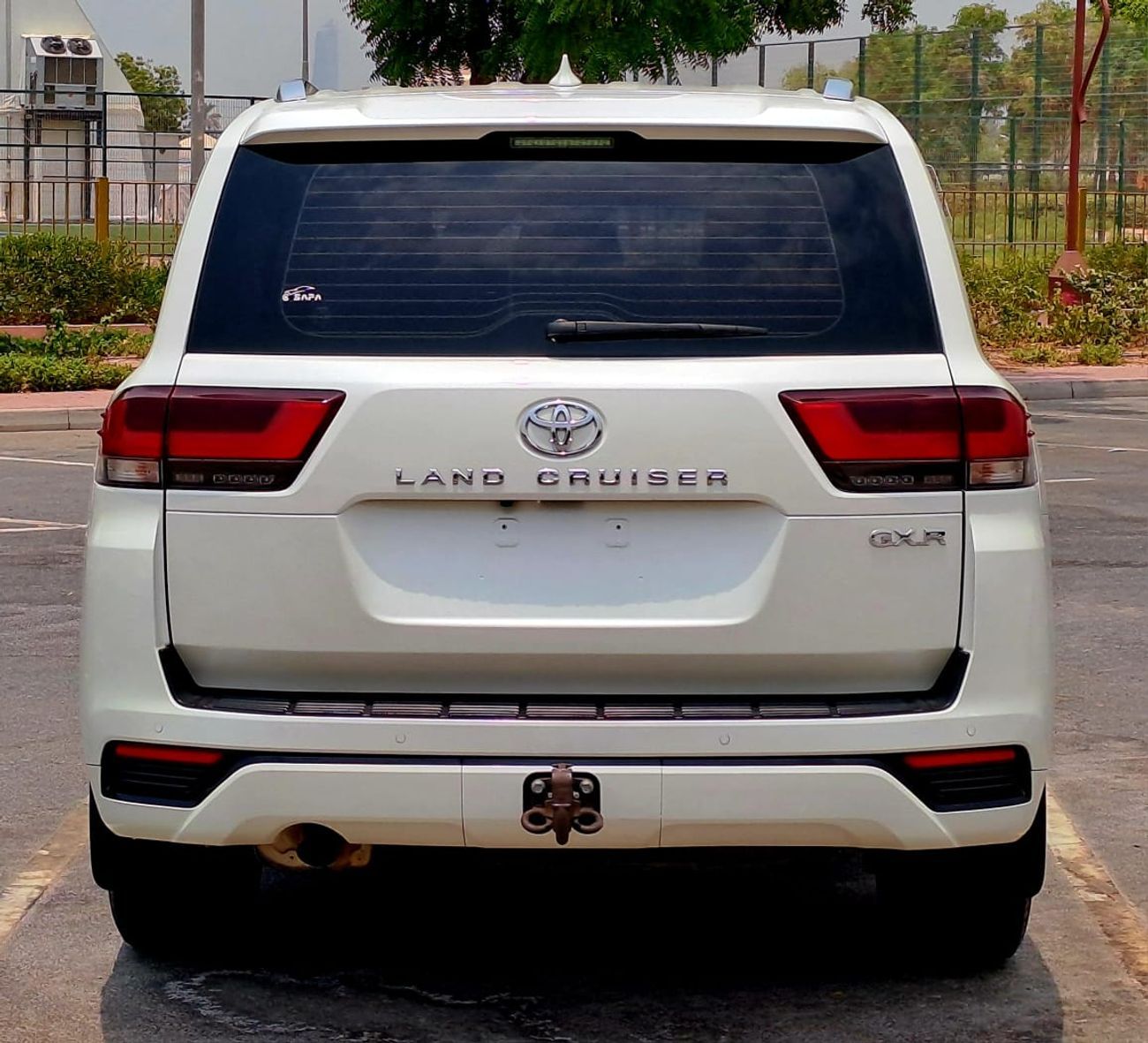 Toyota Land Cruiser GXR 4.0L 2022 4.0L FULL OPTION (3270/-MONTHLY)