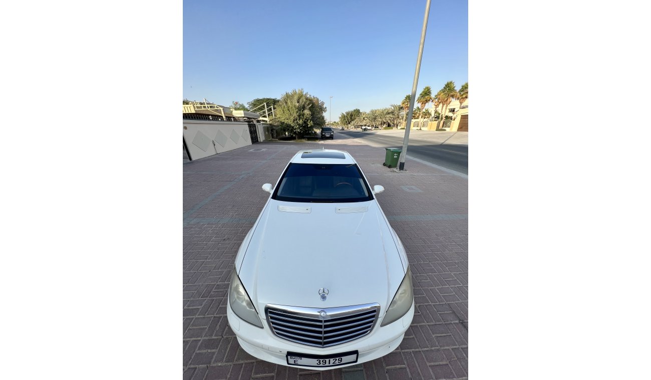 مرسيدس بنز S 550