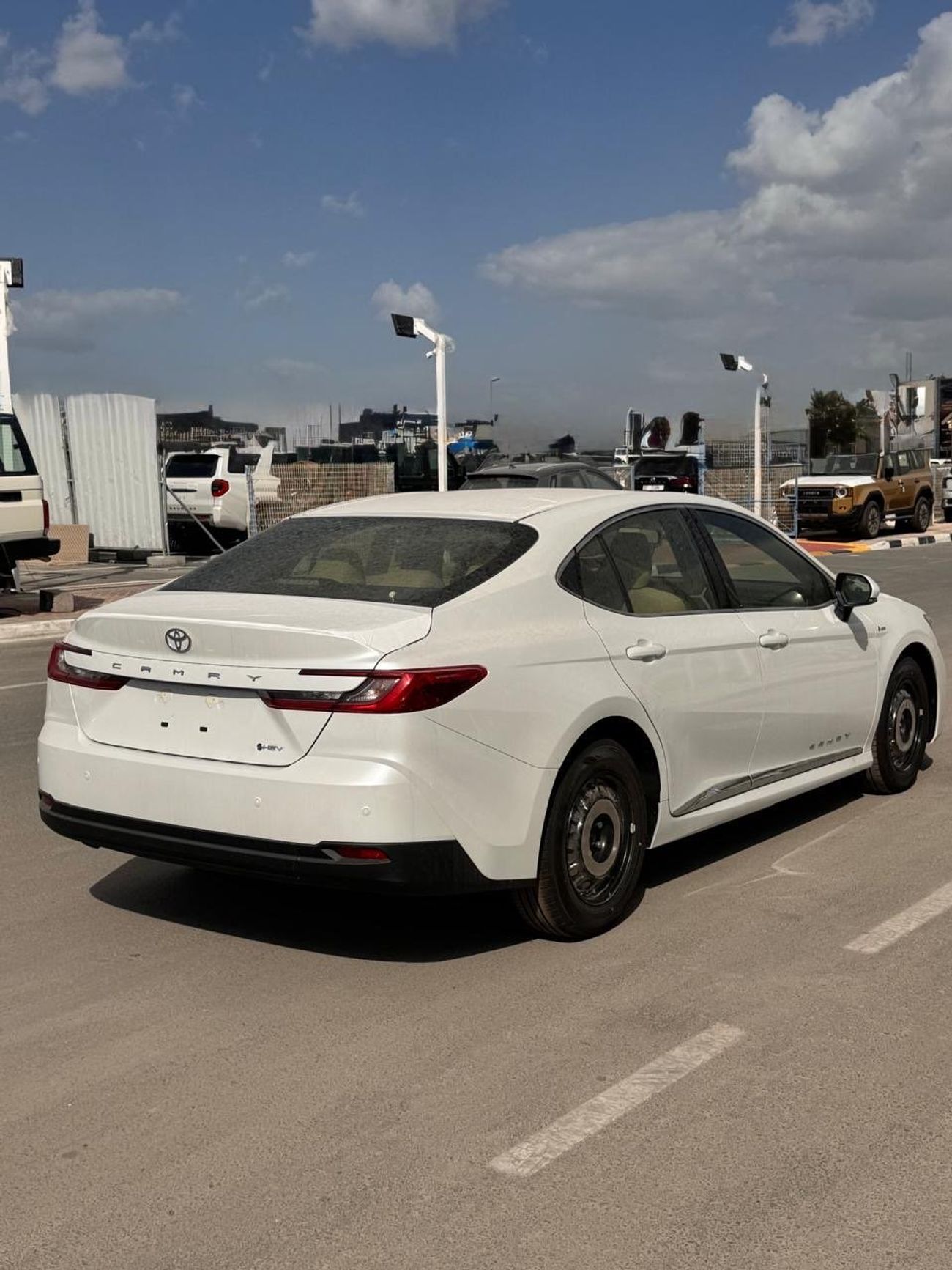 Toyota Camry GLE
