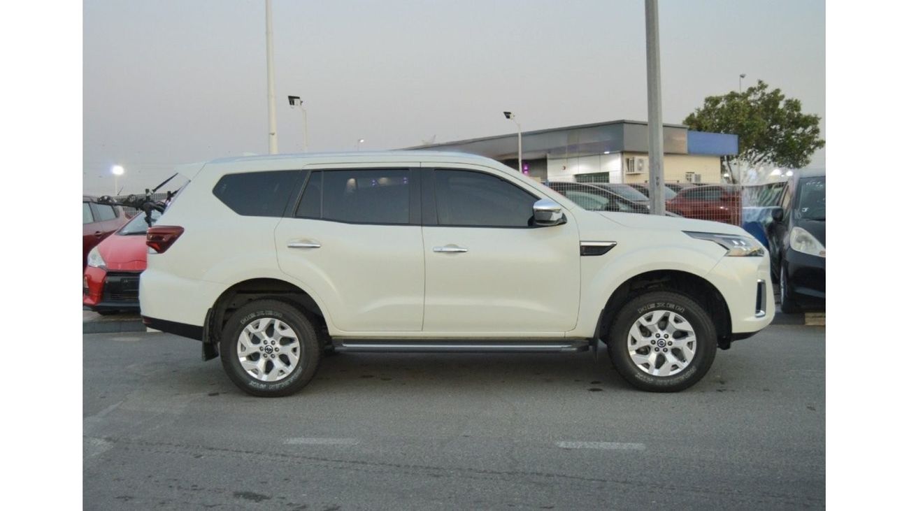 Nissan Terrano Gcc Clean accident free very nice clean car