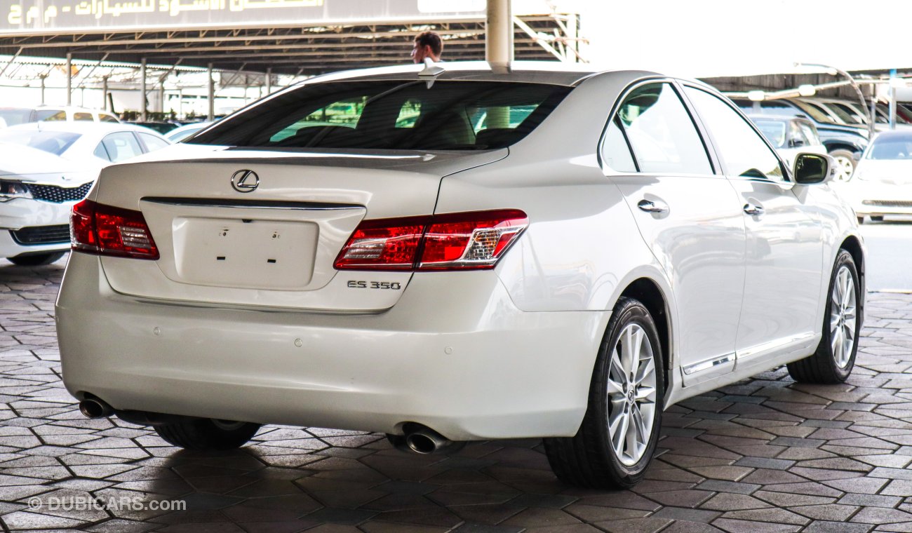 Lexus ES350