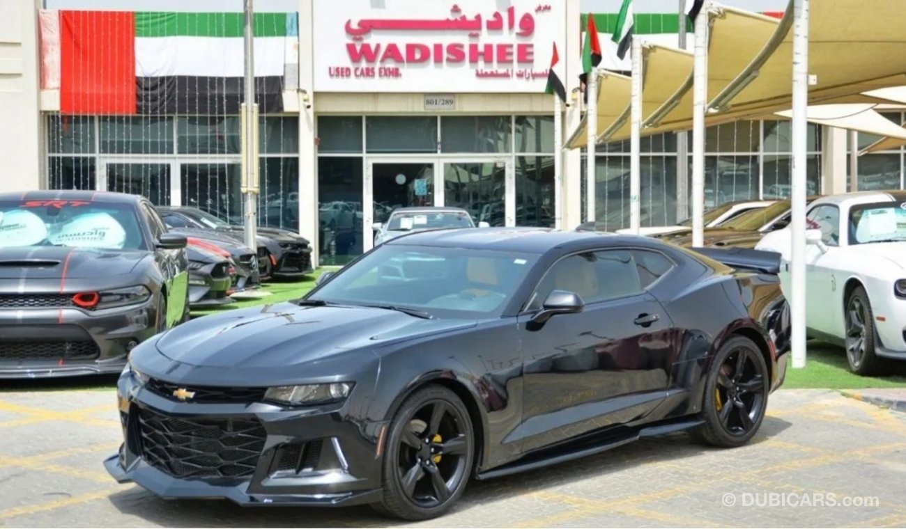 شيفروليه كامارو *ZL1 Kit* Camaro V4 Turbo 2017/ Leather Interior/Very Good Condition