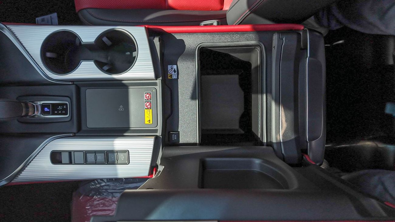 Lexus LX 700h LEXUS LX700H F Sport 2025