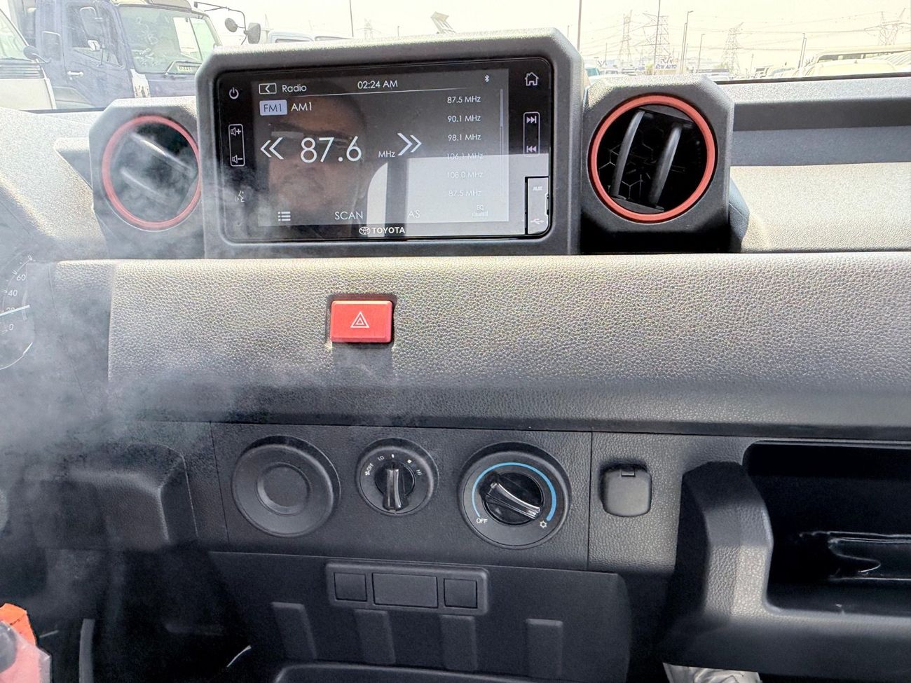 Toyota Hilux TAMARA S/cab P/up 4x2 2.4L Diesel - A/T