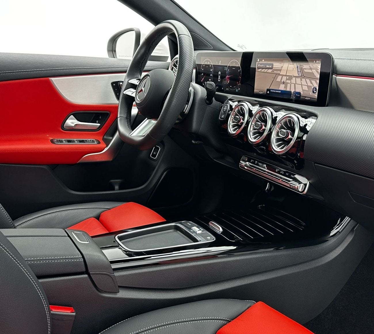 Mercedes Benz CLA250 2025 Mercedes-Benz CLA 250 4Matic, 5 Year Mercedes Warranty + Service Contract, GCC