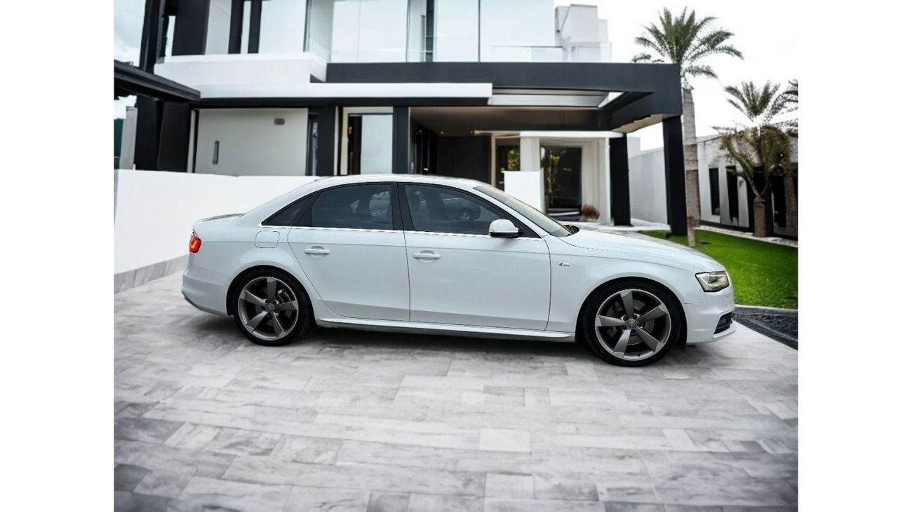 Audi A4 TFSI quattro S-Line ORIGNAL PAINT | AUDI A4 3.0T S-LINE | FULL OPTION | WELL MAINTAINED | GCC