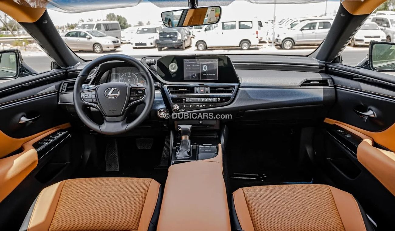لكزس ES 250 17" ALLOY, 10 SPEAKER PIONEER, 8" TOUCH DISPLAY, SUNROOF, REAR CAM, LEATHER SEATS