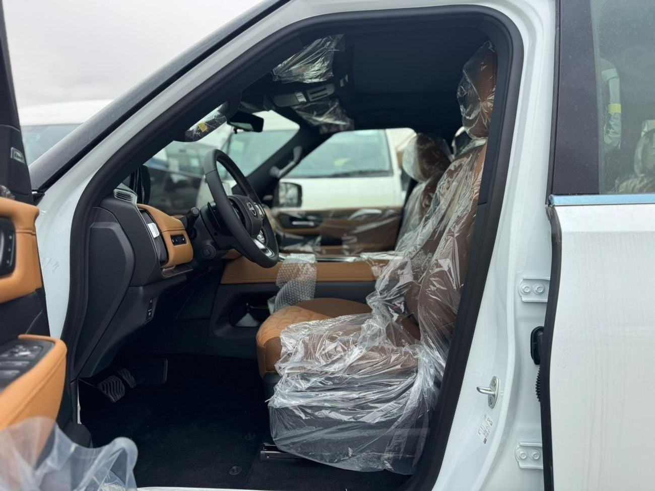 Nissan Patrol LE PLATINUM CITY 26/25