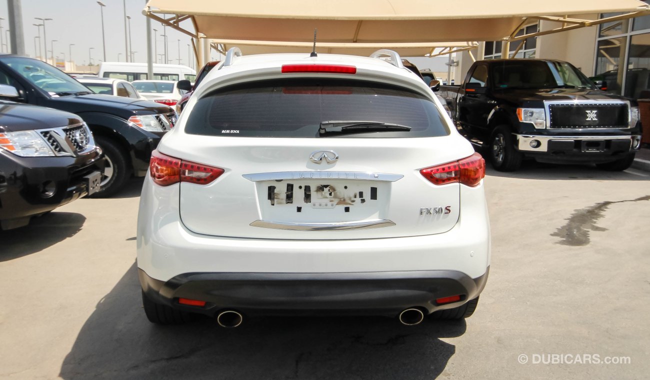 Infiniti FX50 S