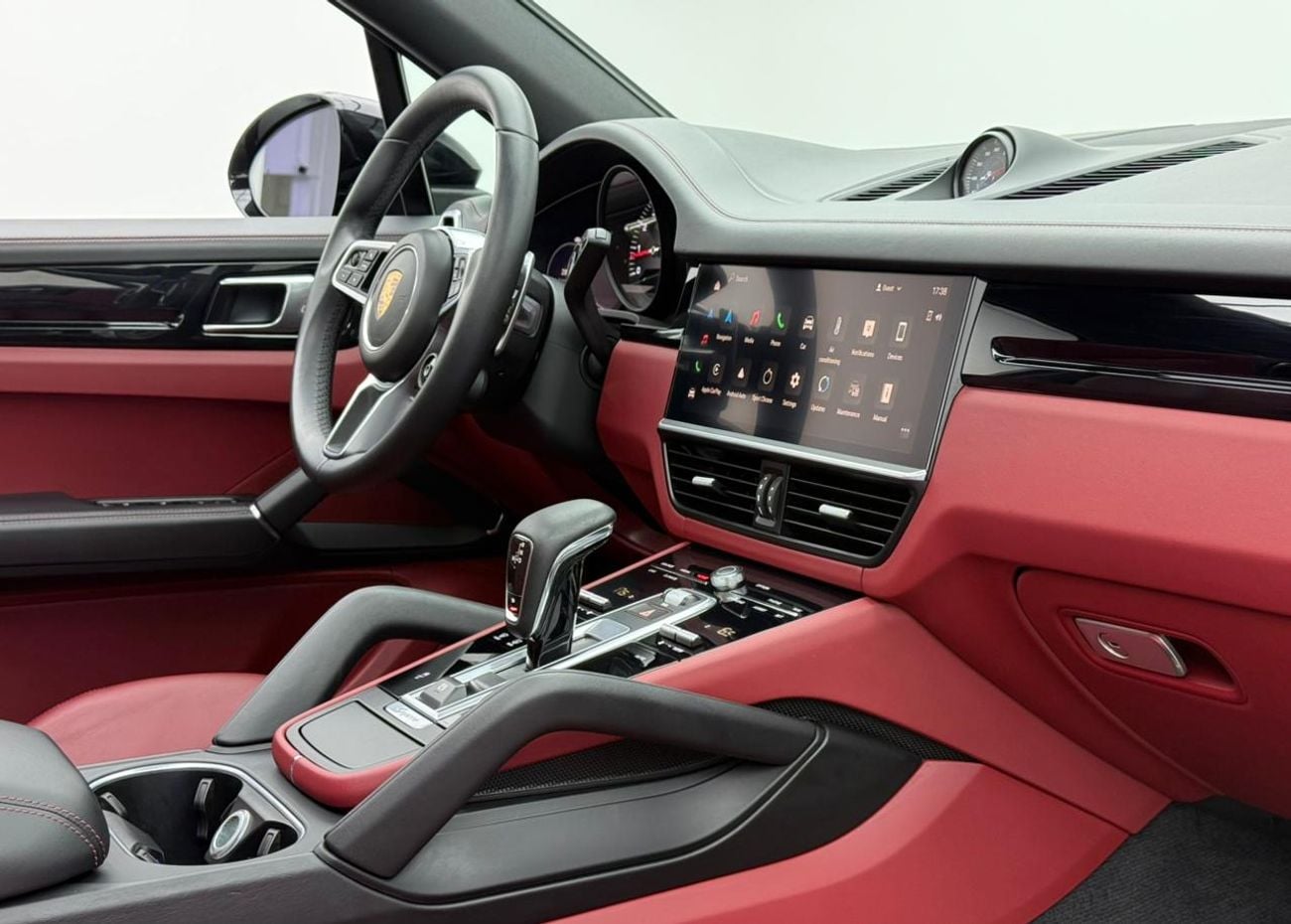 بورش كايان Std 3.0L (335 HP) 2022 Porsche Cayenne, Warranty, Full Service History, Sport Chrono Package, Excell