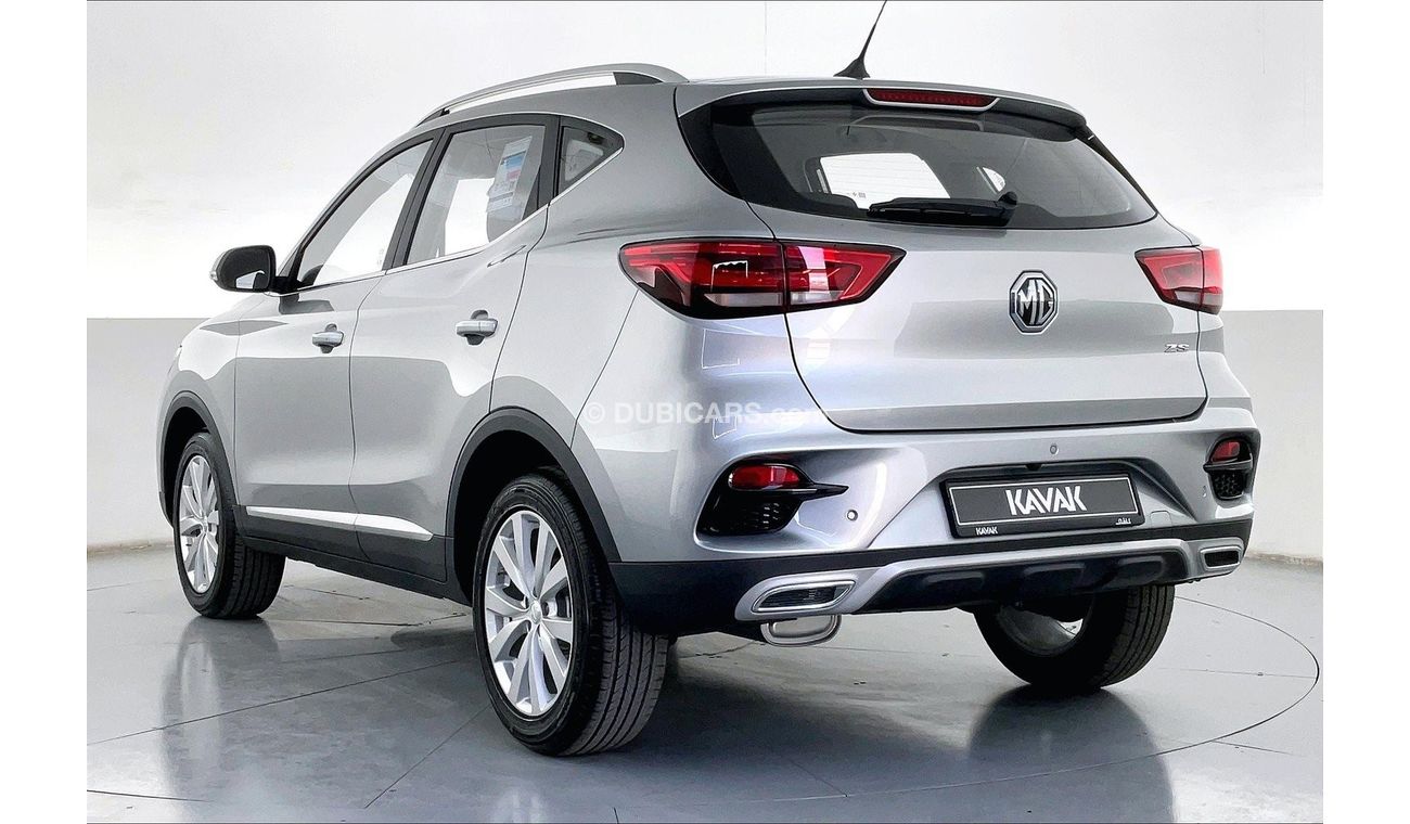 MG ZS Standard