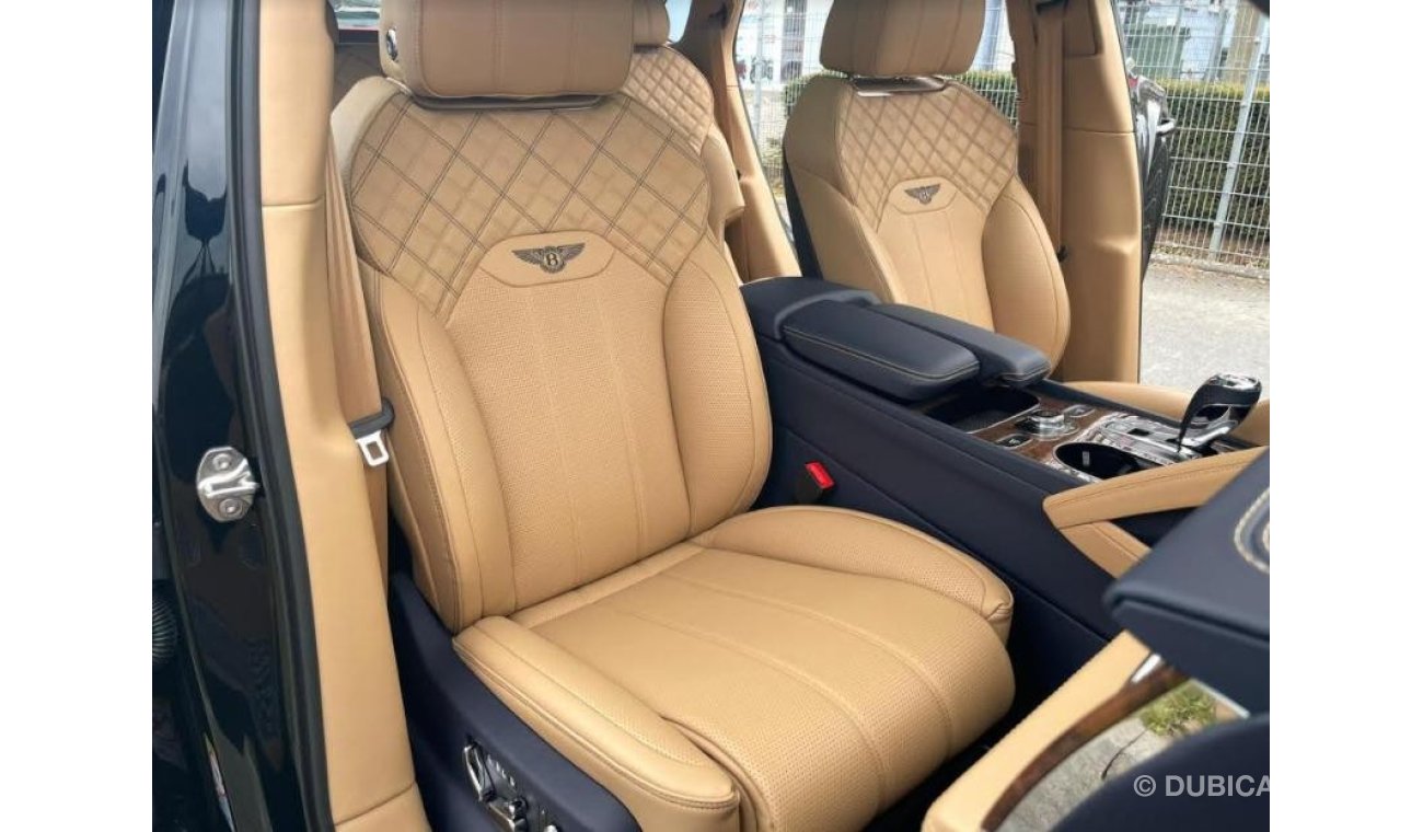 بنتلي بينتايجا Bentley Bentayga, V8, first edition