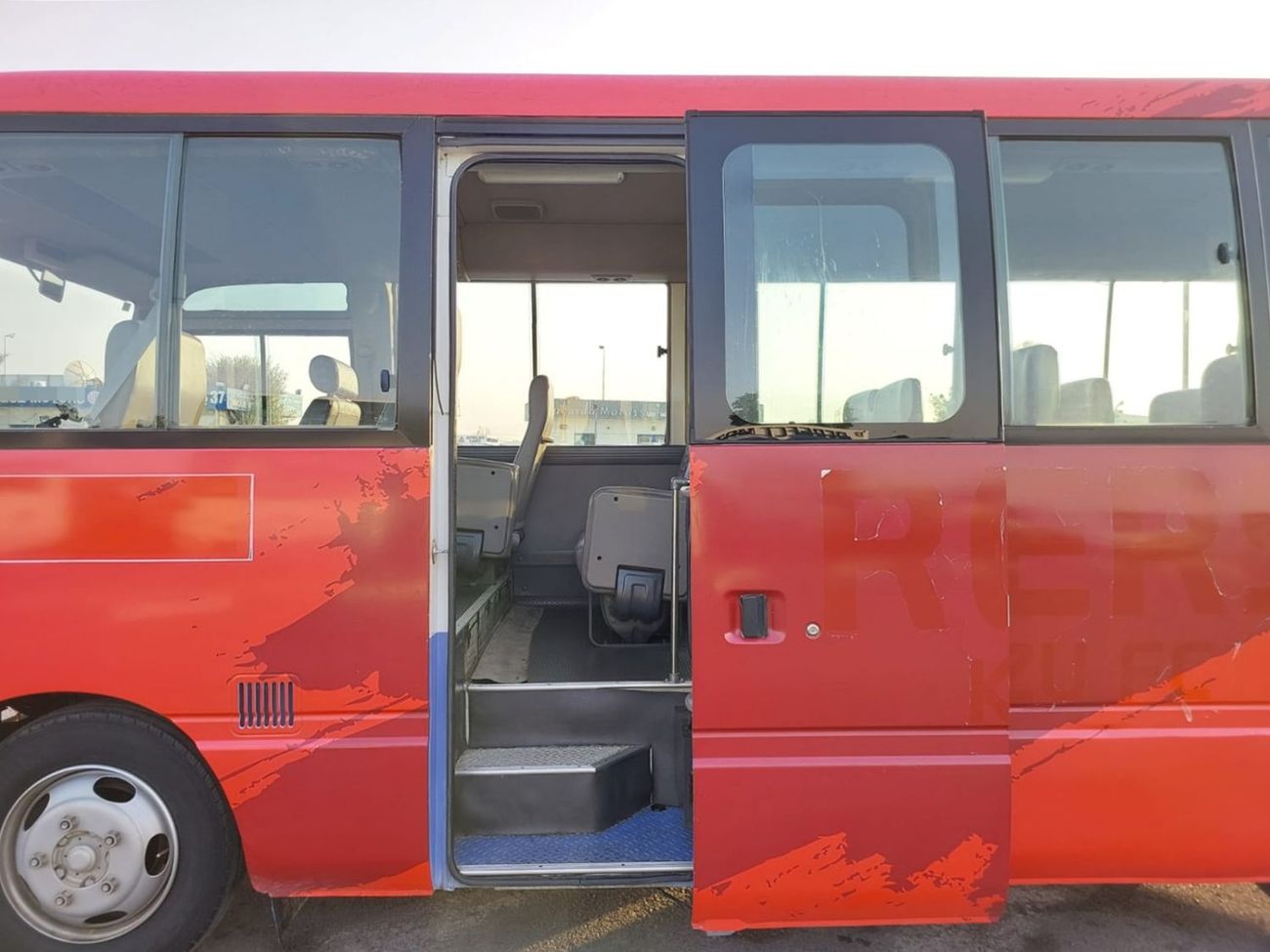 Nissan Civilian NISSAN CIVILIAN BUS RHD 1999 MODEL 4.1 L DIESEL AUTOMATIC(PM00816)