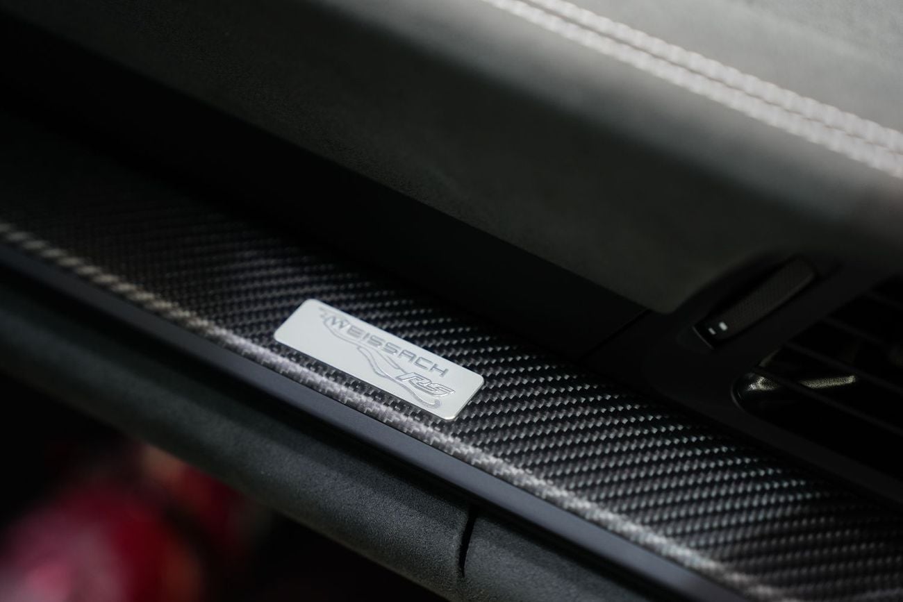 Porsche 911 GT3 RS 4.0L (520 HP) Coupe Weissach Pack, Full Carbon, Ceramic Brakes, Dealer Warranty Till 23/02/20