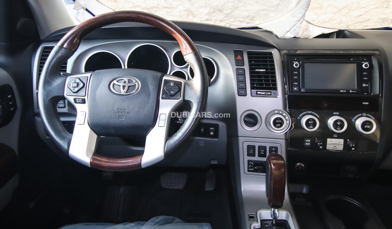 Toyota Sequoia
