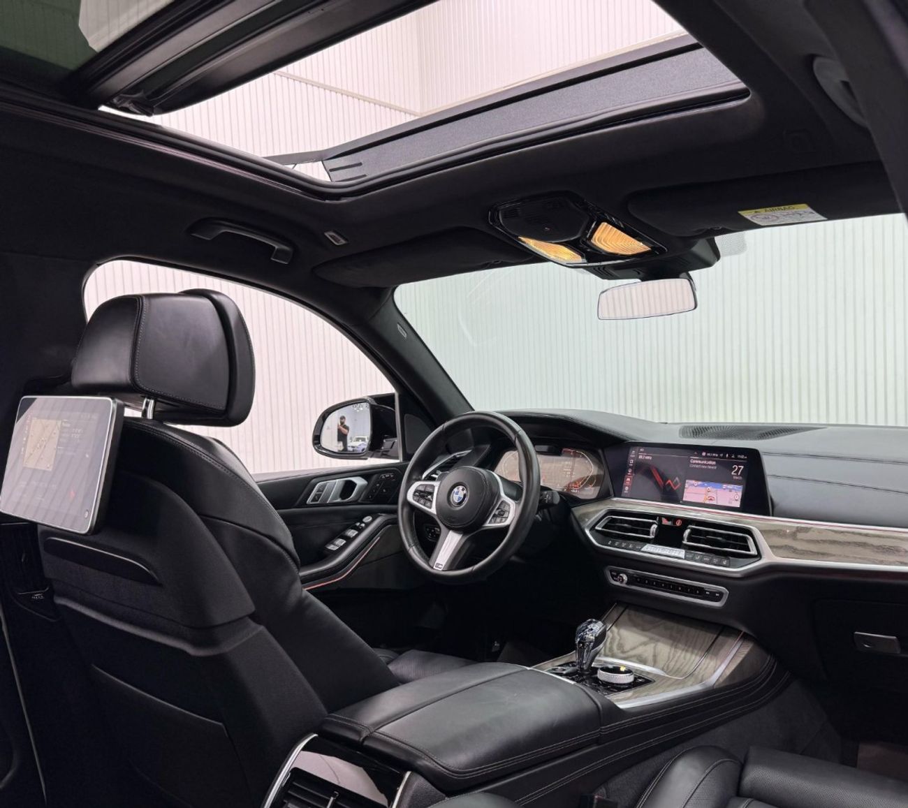 BMW X7 XDrive50i 4.4L 2019 BMW X7 xDrive50i M-Sport, Warranty, 2026 BMW Service Pack, Fully Loaded, Low Kms