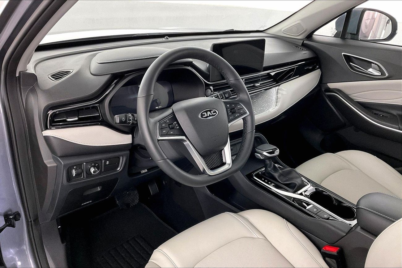 JAC JS4 Intelligent| 1 year free warranty | Exclusive Eid offer