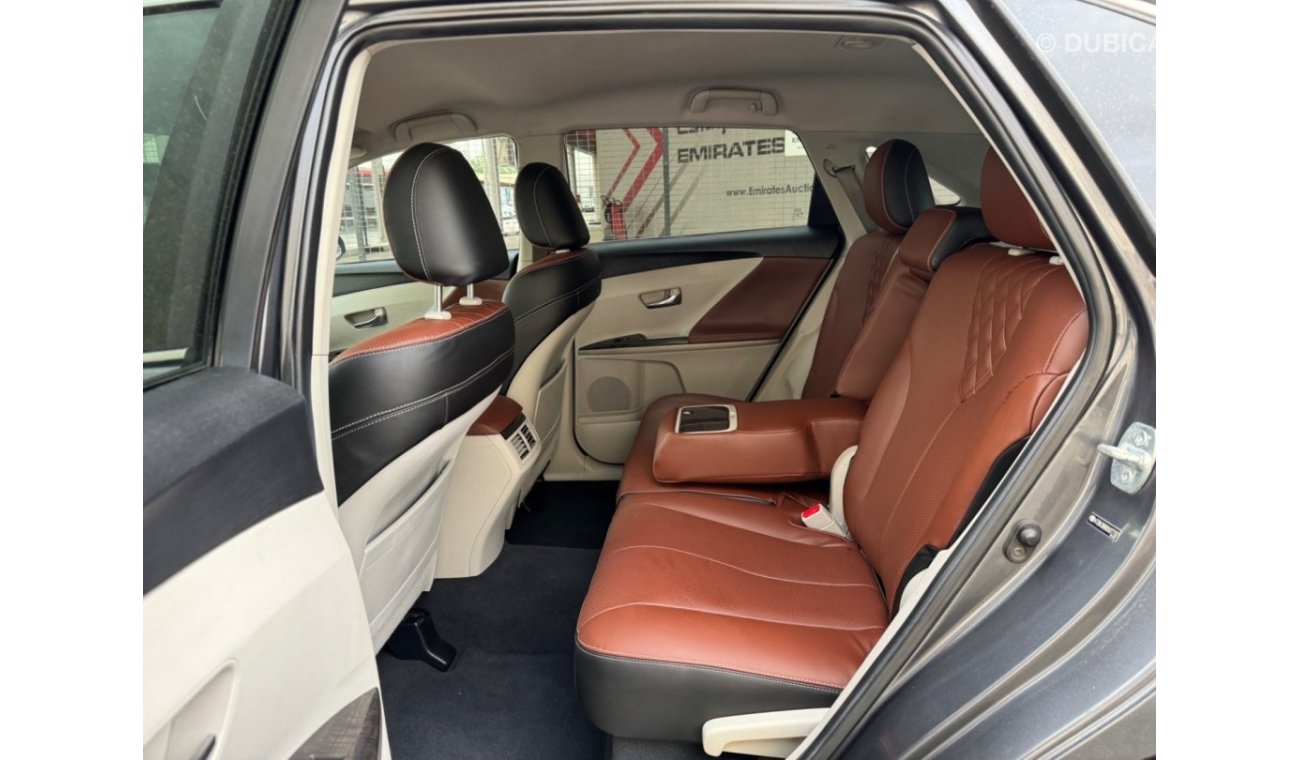 تويوتا فينزا 2013 SPORT KEY START LEATHER SEATS V6