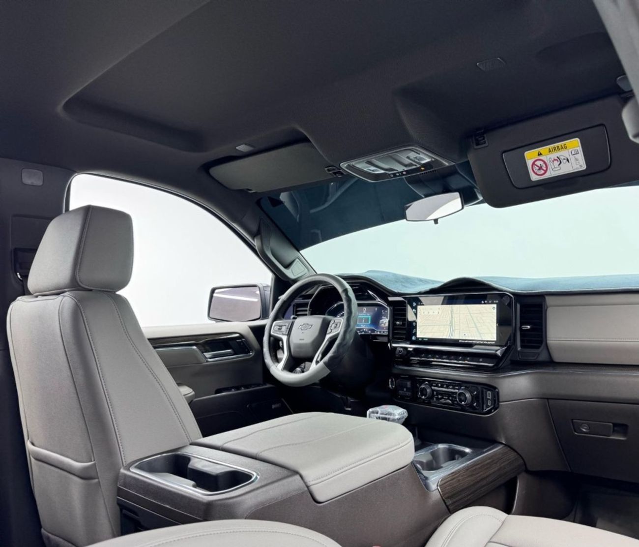 شيفروليه سيلفارادو 2024 Chevrolet Silverado 1500 Z71 LT Trail Boss, 2027 Chevrolet Warranty, Full Service History, GCC