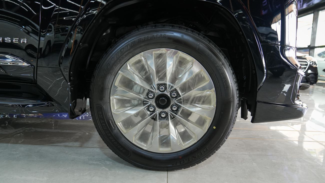 Toyota Land Cruiser VXR