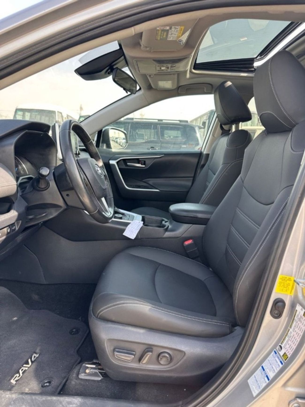 Toyota RAV4 Hybrid XLE 2.5L XLE premium