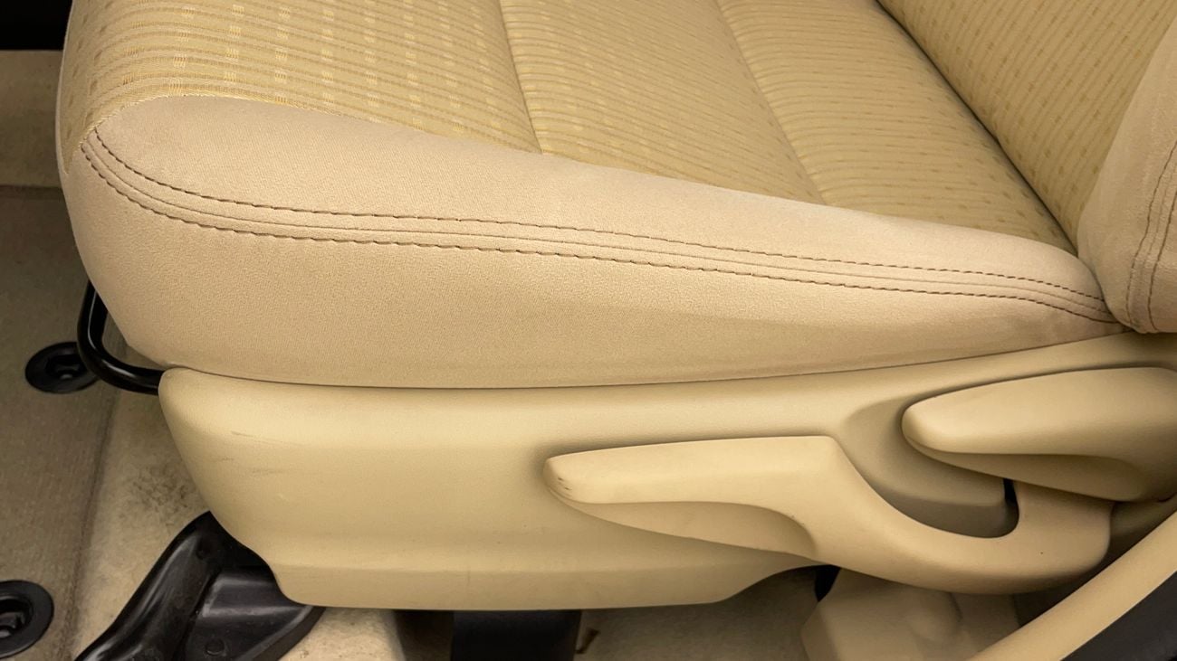 تويوتا يارس 2022 SE | AED 611/Month | 0 DP | 30 Day Return | Warranty | Service History