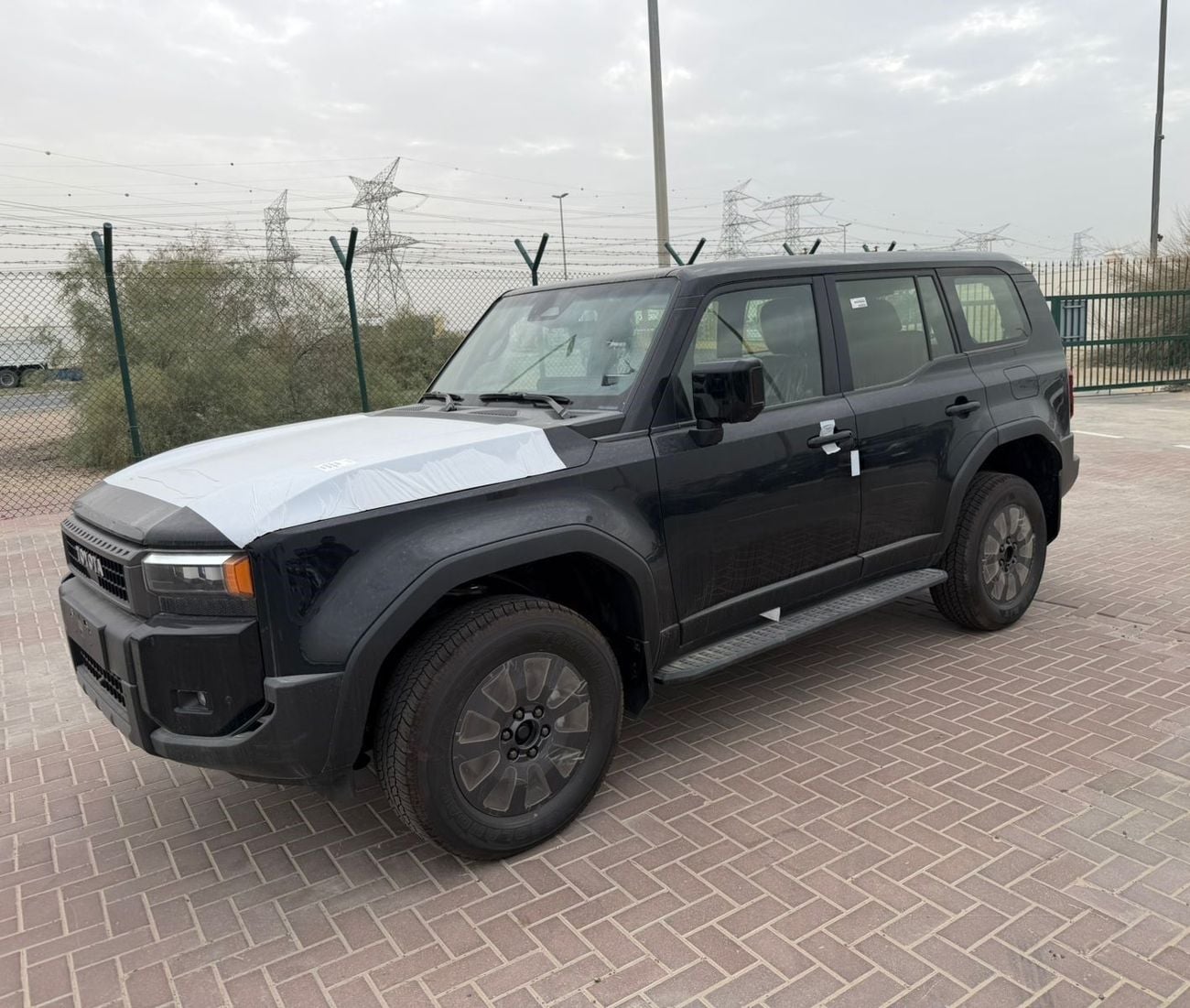 Toyota Prado Prado adventure 2.4 2025 full option with headup display