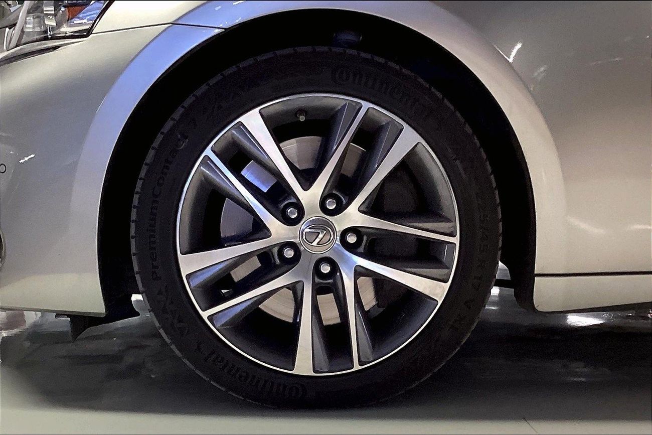 Lexus IS300 Premier | Guaranteed Warranty | 0 Down Payment