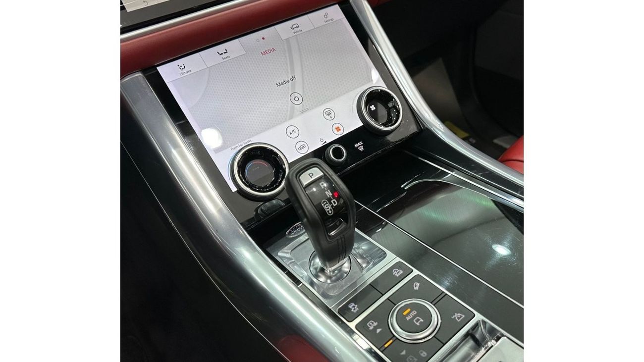 Land Rover Range Rover Sport 2019 Range Rover Sport V8, March 2027 Range Rover Service Pack, Warranty, Full Options, GCC