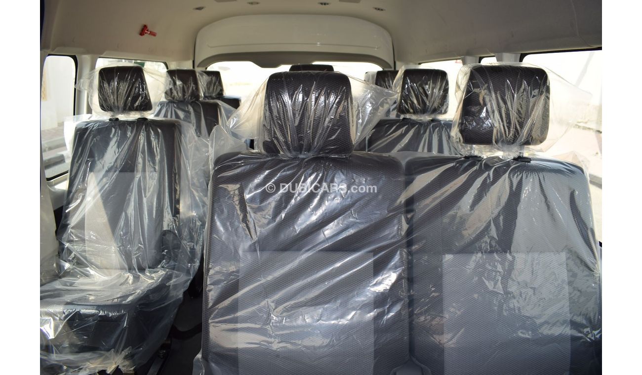 تويوتا هاياس Toyota Hiace Highroof Bus  3.5L A/T, Model:2023. Only done 12000 km