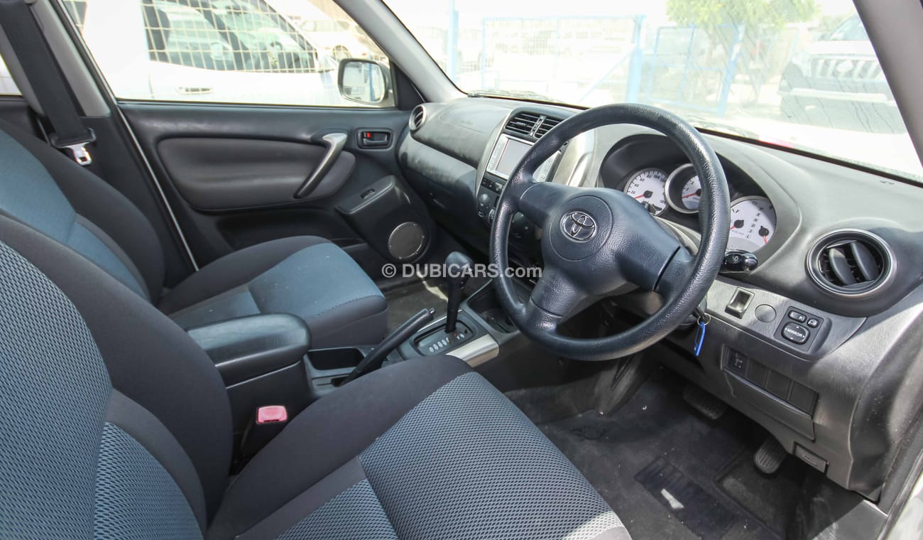 تويوتا راف ٤