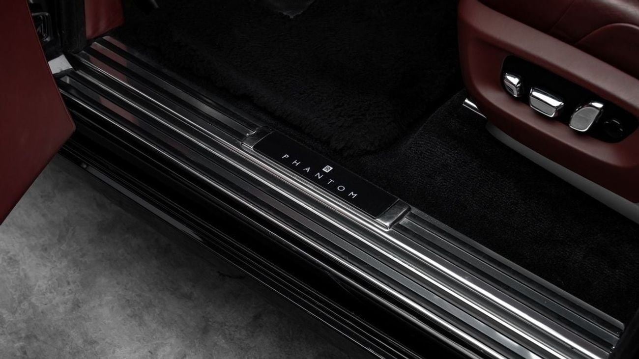 Rolls Royce Phantom STANDARD - 2019 - GCC Specs