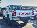 تويوتا هيلوكس SR5 / 2.4L DIESEL A/T / BLIND SPOT / DIFF LOCK / FR&RR CHROME BUMPERS / (CODE # HDFAA)