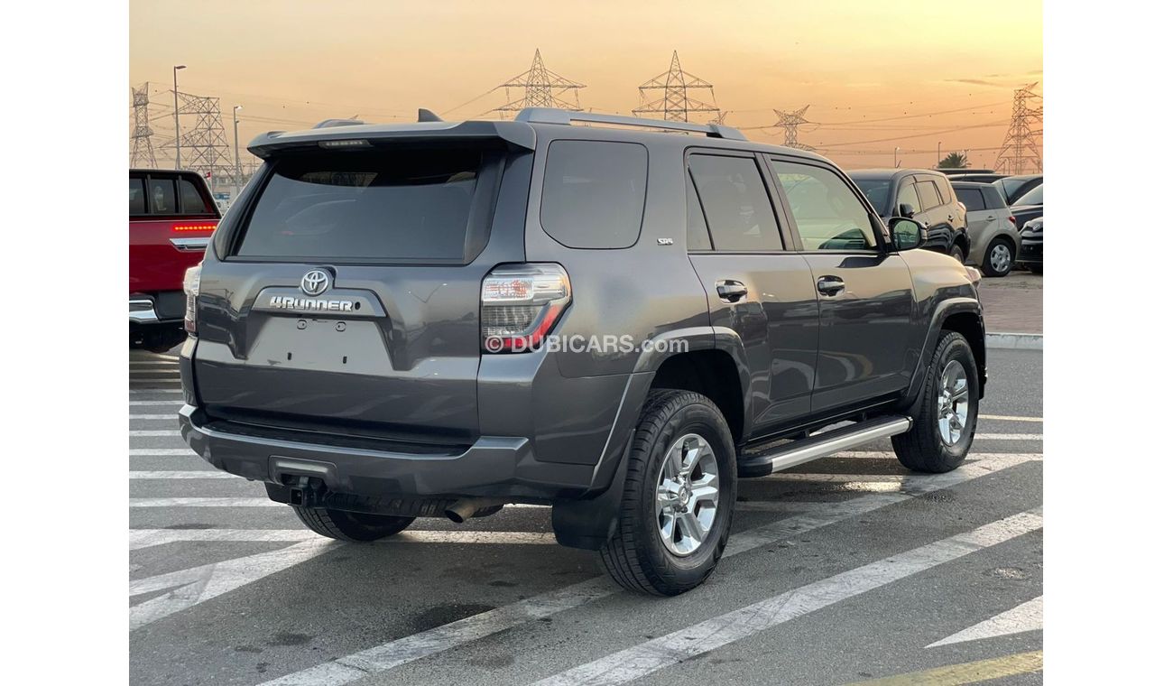 Toyota 4Runner 2020 TOYOTA 4RUNNER SR5  4x4   4.0L -V6 All wheel drive / EXPORT ONLY