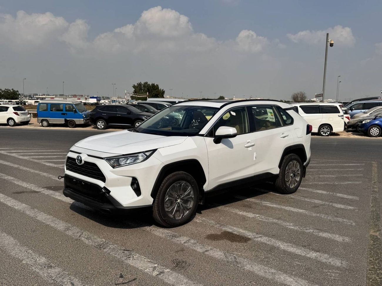 تويوتا راف ٤ 2025 TOYOTA RAV4 XLE-G 2.5L GCC BRAND NEW 0KM