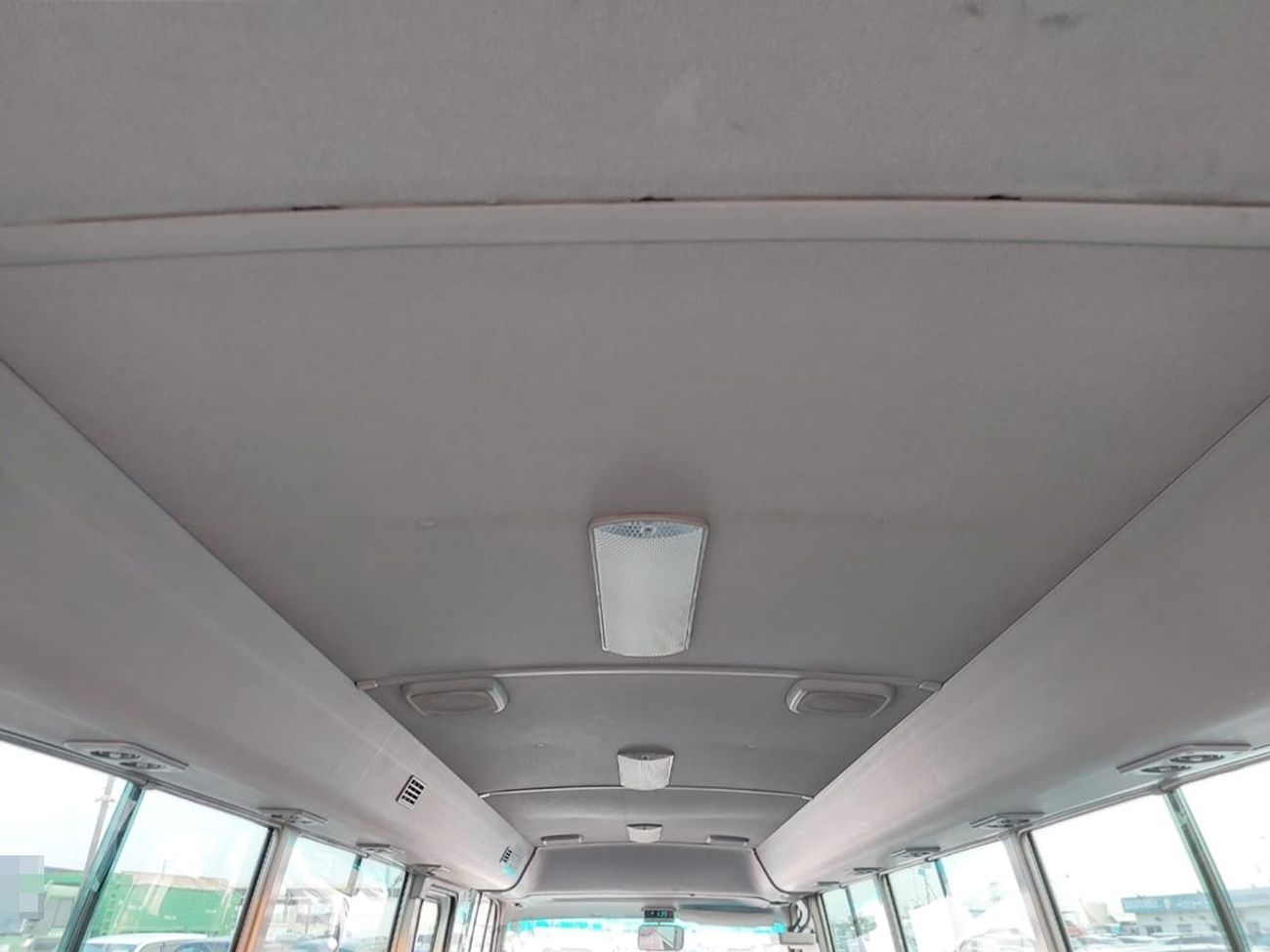 نيسان سيفيليان NISSAN CIVILIAN BUS RHD 2003 MODEL 4.2 L DIESEL AUTOMATIC(PM20191)