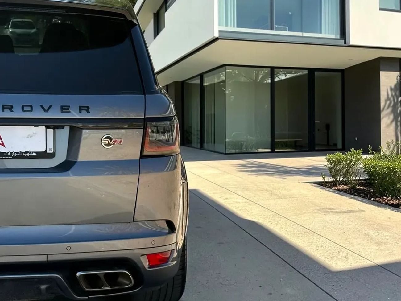 Land Rover Range Rover Sport MID SVR 5.0L (550 HP) RANGE ROVER SPORT SVR CARBON EDITION 5.0L V8 SC A/T | 2022 | AED 3,760 per mon