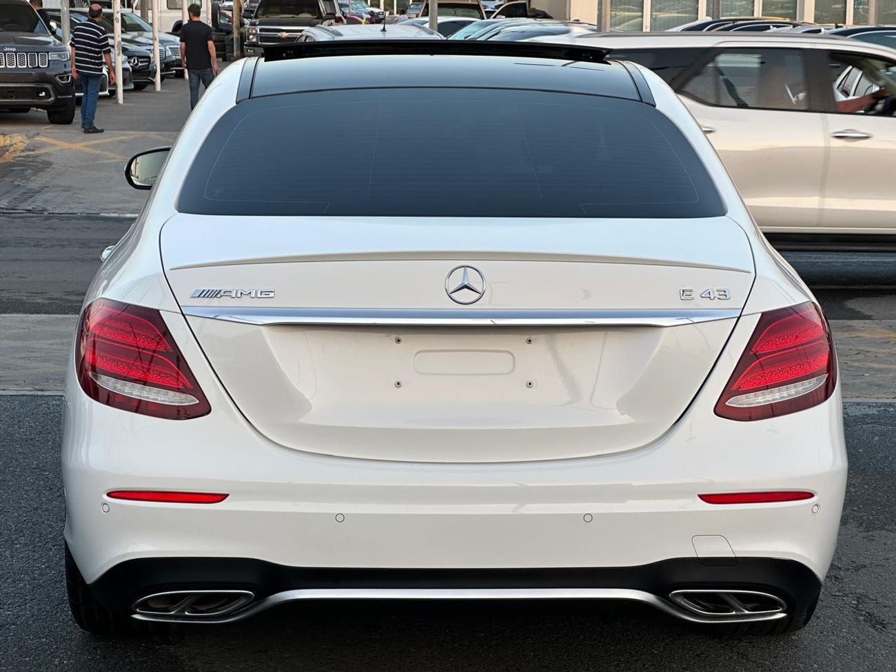 Mercedes Benz E43 AMG SPORT