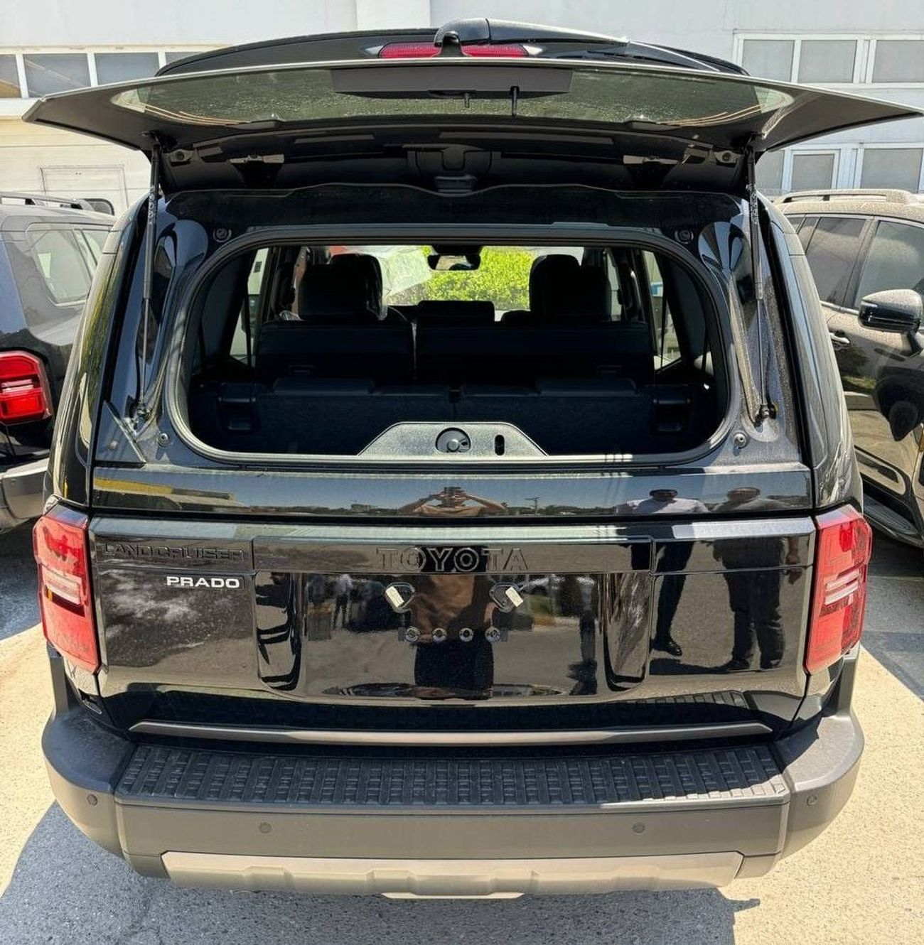 Toyota Prado Toyota Prado 2.8L Diesel VXL A/T 2025 YM