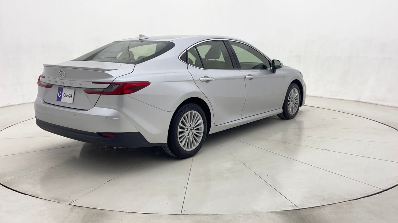 Toyota Camry XLE 2.5L 2025 XLE | AED 1520/Month | 0 DP | 30 Day Return | Warranty | Service History