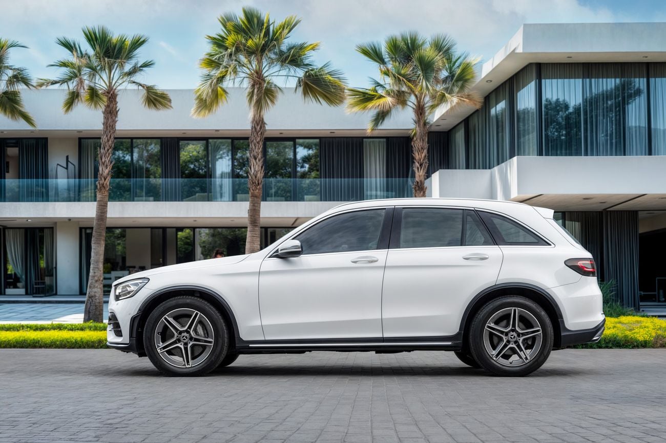 مرسيدس بنز GLC 200 GLC 200 | 2,742 P.M | 0% Downpayment | Perfect Condition!