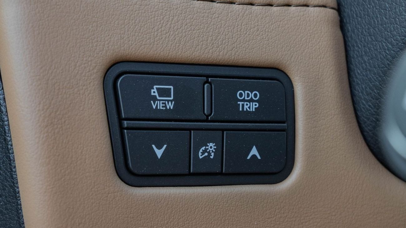 Lexus LX 600 2026 Lexus LX600 Signature 3.5L AT Petrol (Black)