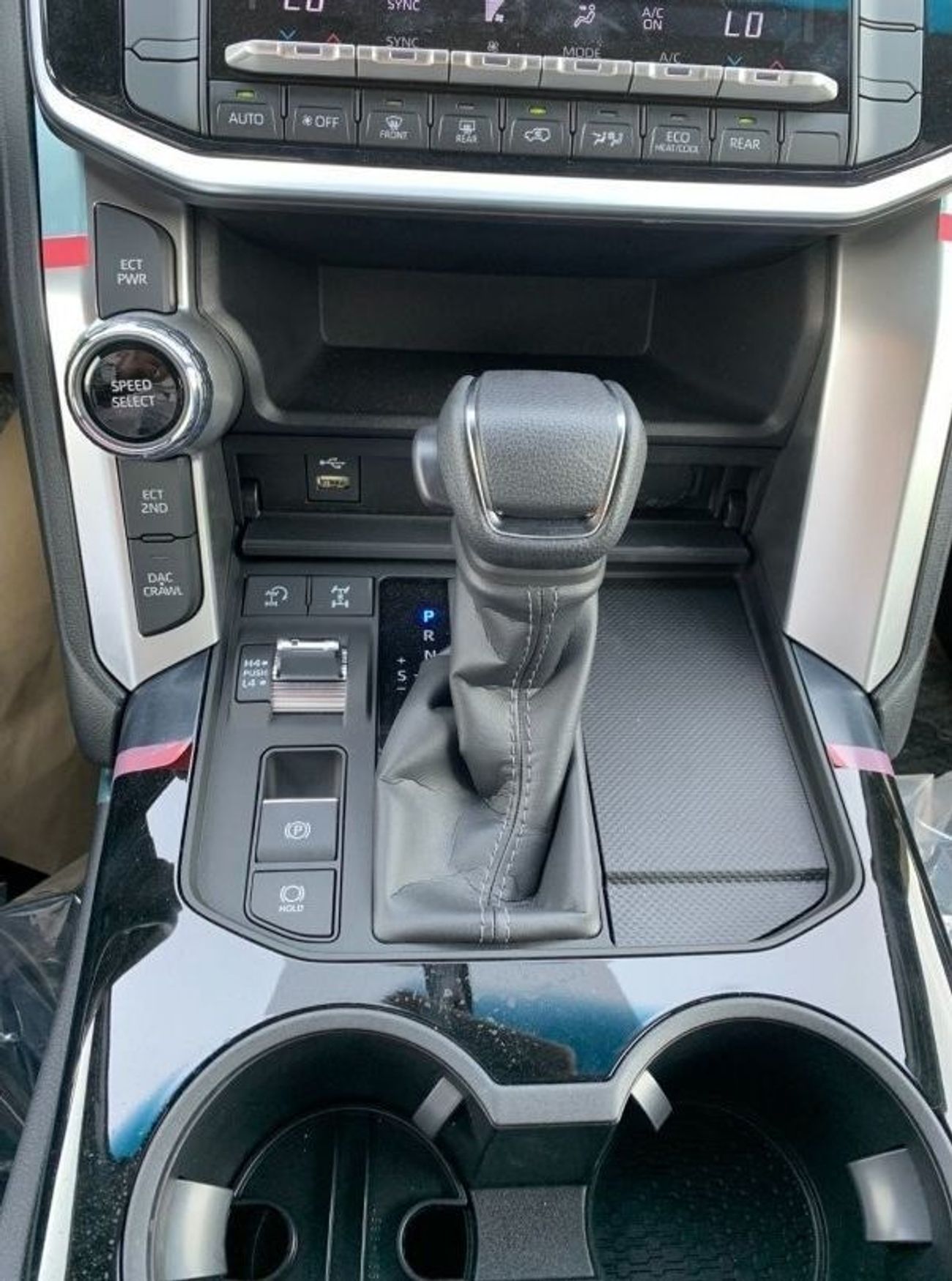 تويوتا لاند كروزر 2024 TOYOTA LAND CRUISER GXR 4.0L V6