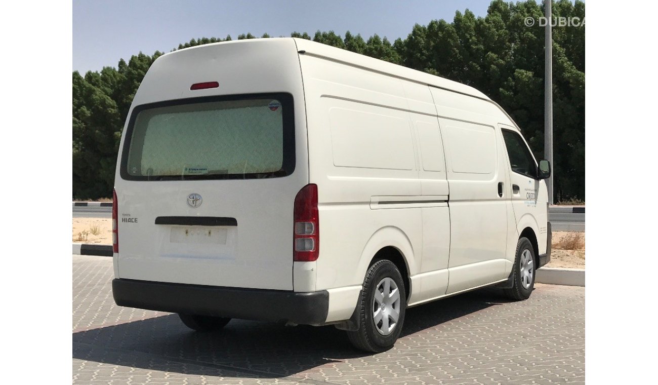 Toyota Hiace 2012 high roof