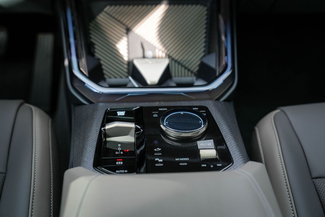 BMW X3 BMW X3 XDRIVE 25L 2026!! BRAND NEW CAR!! MENTIONED PRICE IS FOR EXPORT ONLY