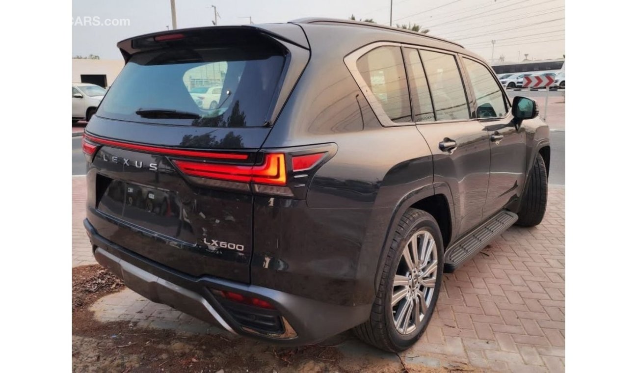 Lexus LX 600 VIP Black Edition (4-Seater) 3.5L V6 TT