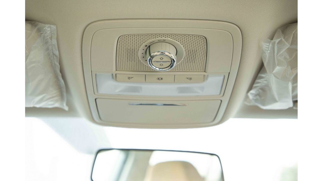 MG RX8 2023 MG RX8 4X4 2.0 STANDARD - Black inside Beige