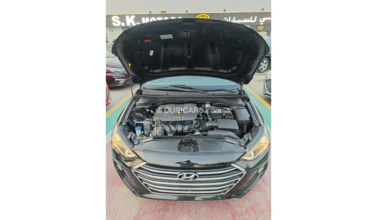 هيونداي إلانترا V4 / 2.0L / MID OPTION / LOW MILEAGE (LOT # 43618)